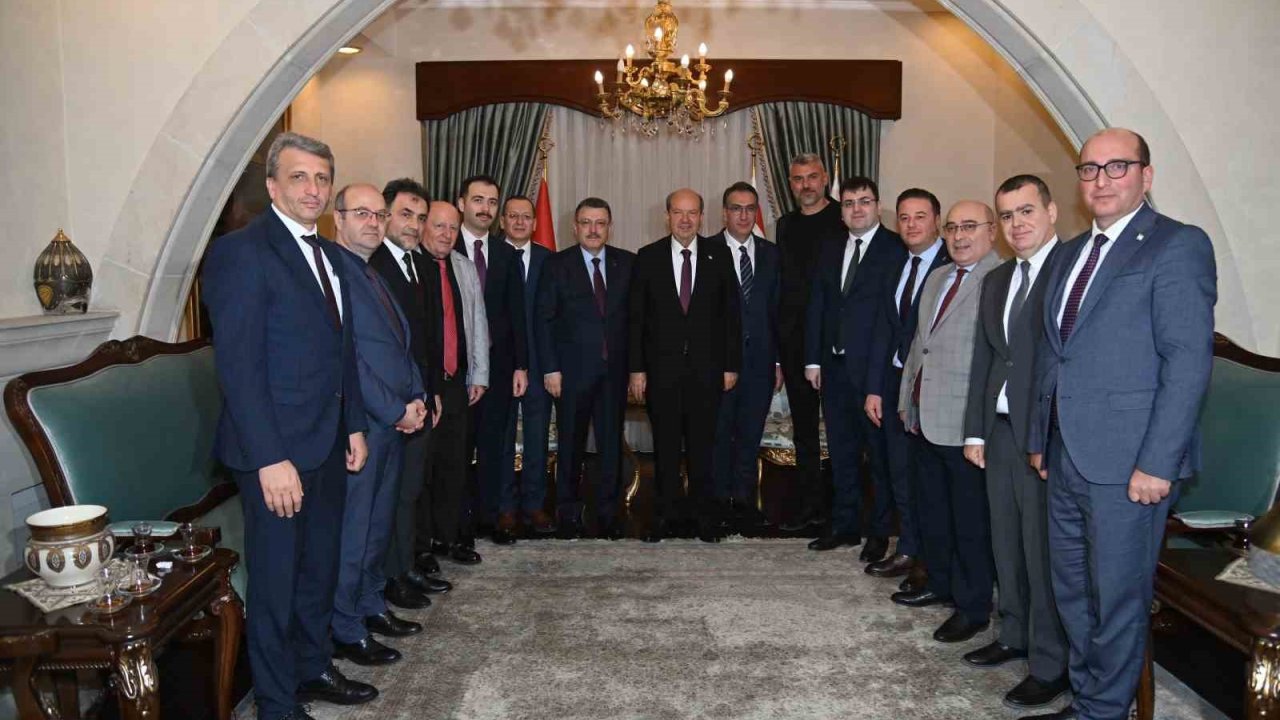 Trabzon heyetinden KKTC Cumhurbaşkanı Tatar’a ziyaret
