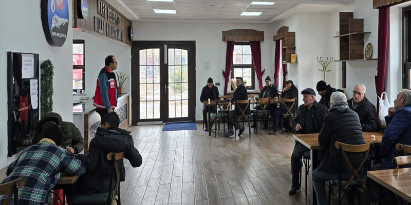Kars'ta Fethiye Millet Kıraathanesinde Kadına Yönelik Şiddet anlatıldı!