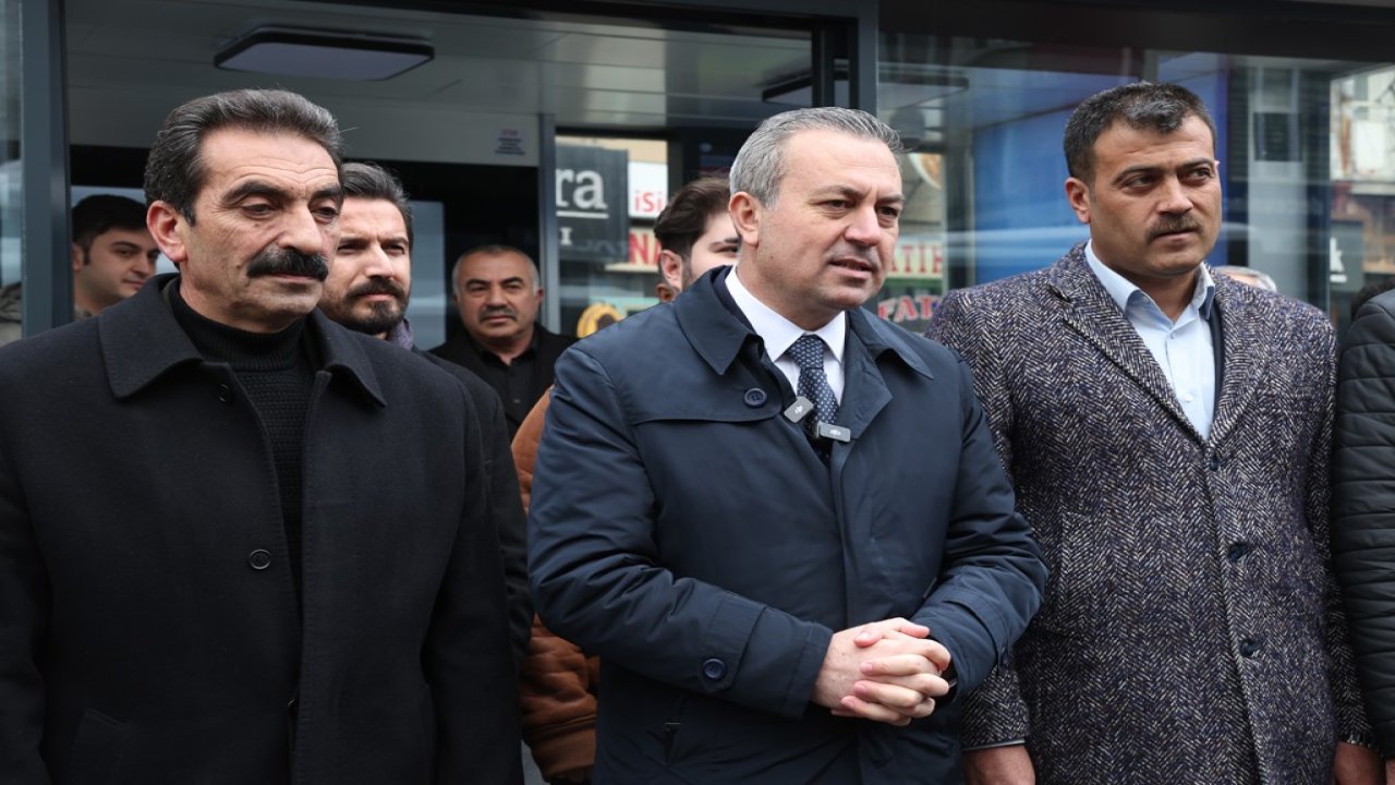 Sivas’ta yeni akıllı ve kapalı duraklar hizmete sunuldu