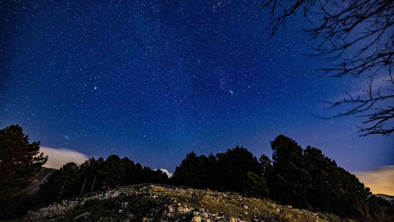 6 gezegenin yan yana sıralanışı Amanoslar’da görsel şölen sundu