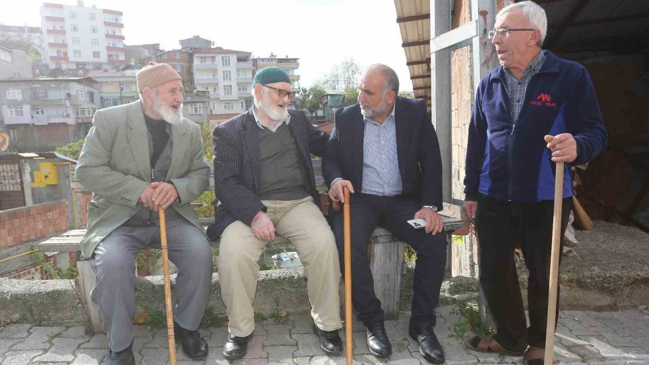 Başkan Sandıkçı: "Emekli vatandaşlarımızın her zaman yanındayız"