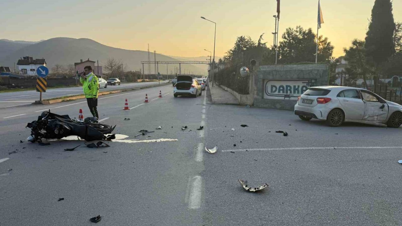 Bursa’da 18 yaşındaki motosiklet sürücüsü kazada hayatını kaybetti