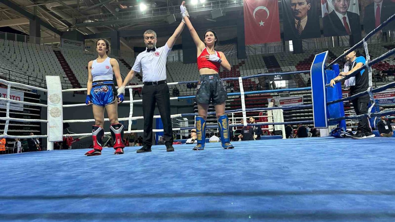 Büyükşehirli sporcu Sakarya’yı bronz madalyayla gururlandırdı