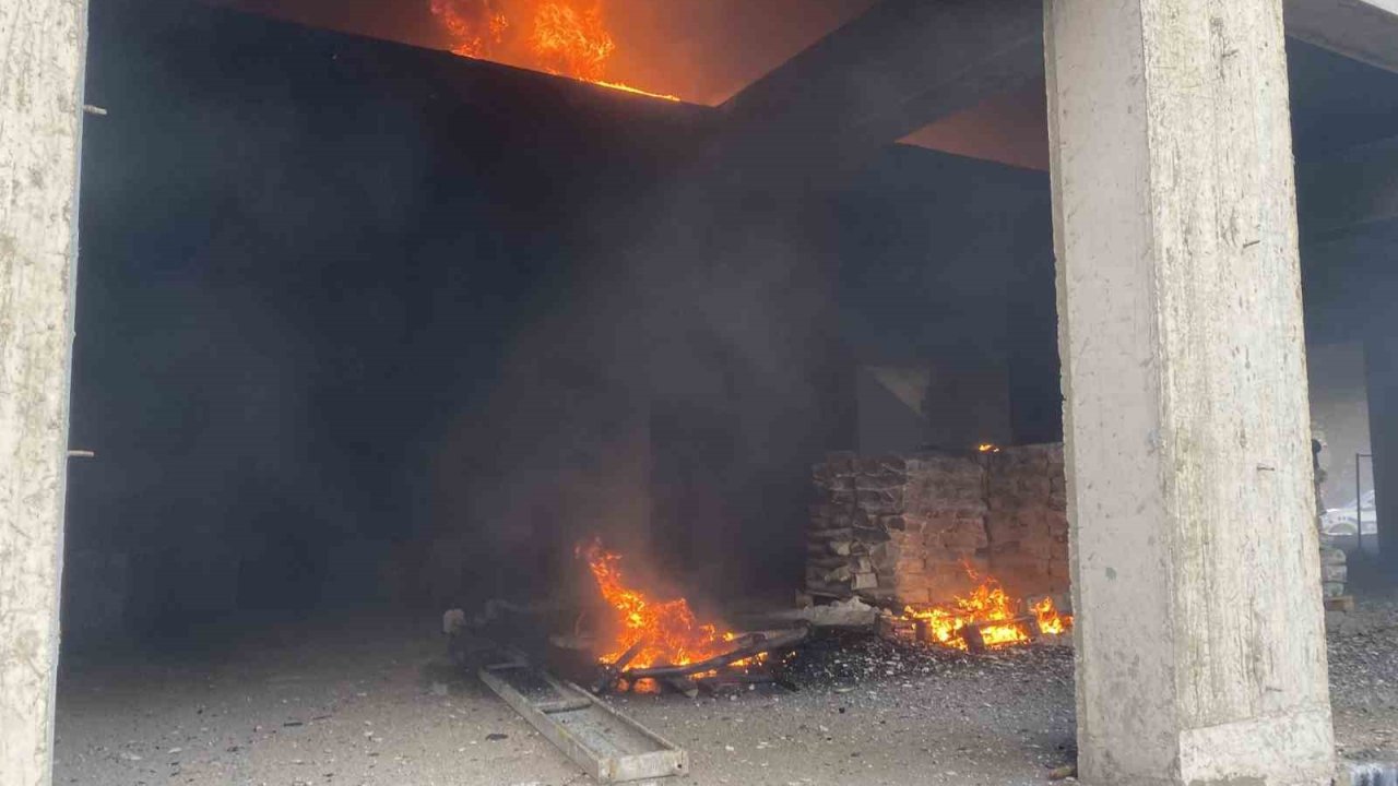 Ordu’da 6 katlı inşaatta yangın