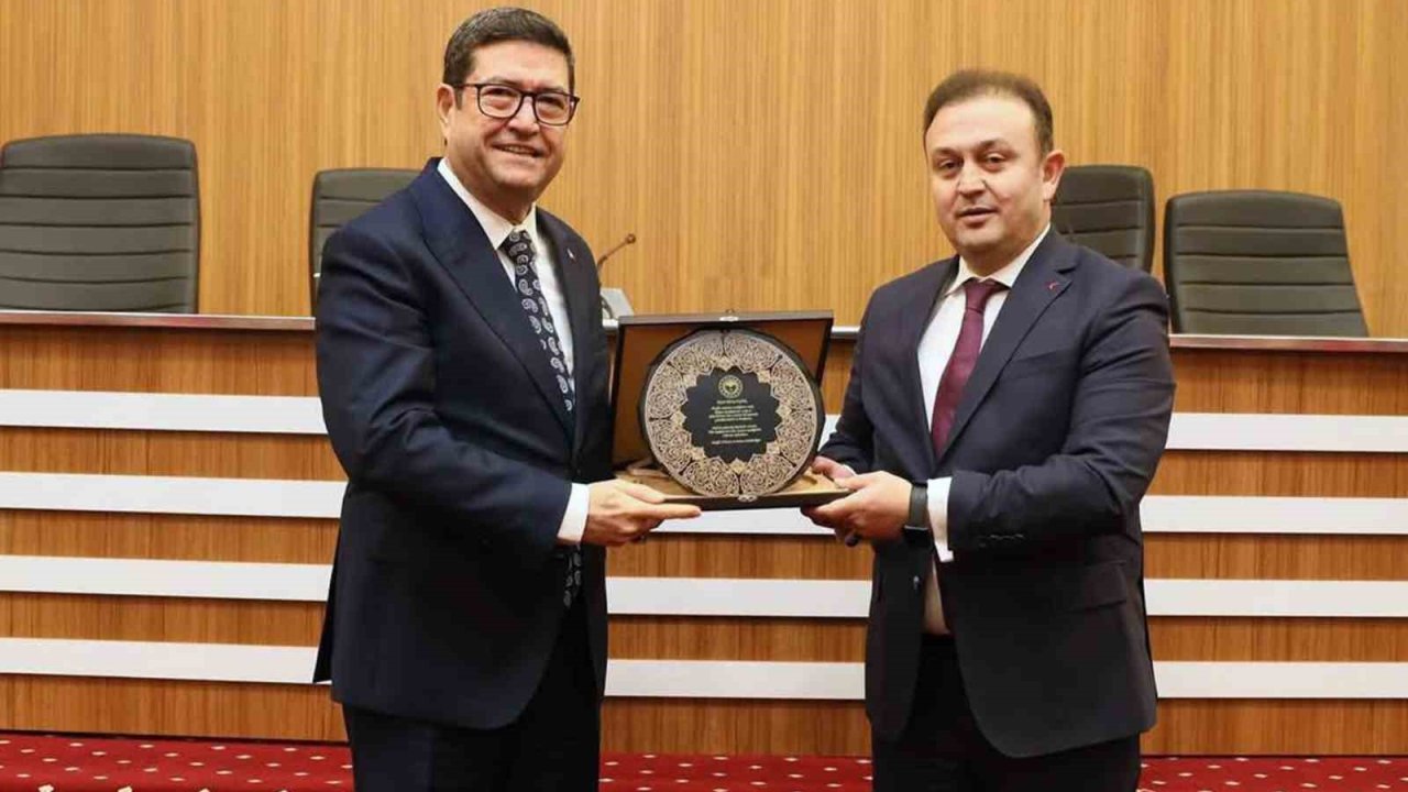 Saylak görevi Baydar’a devretti