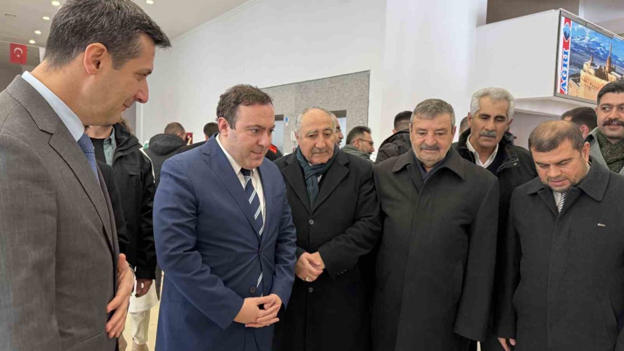 Ağrı’da 14’üncü Ulusal Fotoğraf Yarışması Sergisi