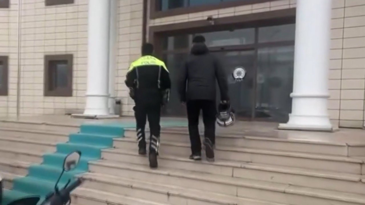 Hem motorundan hem de ehliyetinden oldu