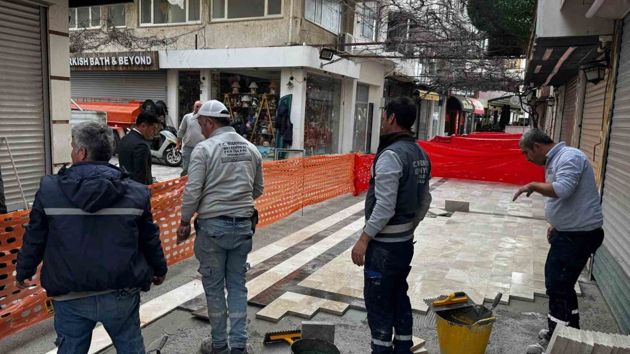 Başkan Ünlü: “43 ve 51 sokaktaki çalışmalar örnek olacak”