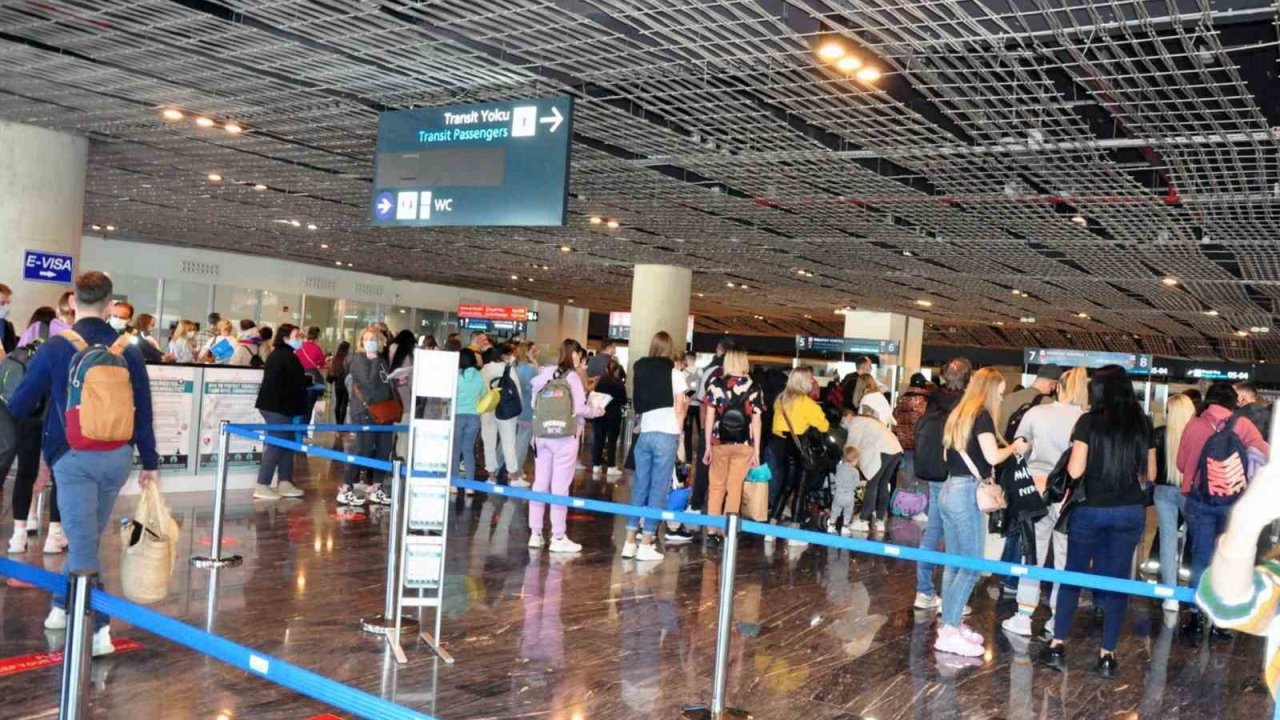 Muğla’nın 2 havalimanı 2024 yılında 10 milyon 38 bin yolcuya hizmet verdi