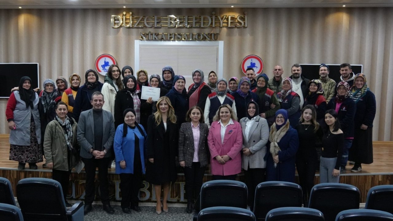 Evlilik okulu eğitimleri sürüyor
