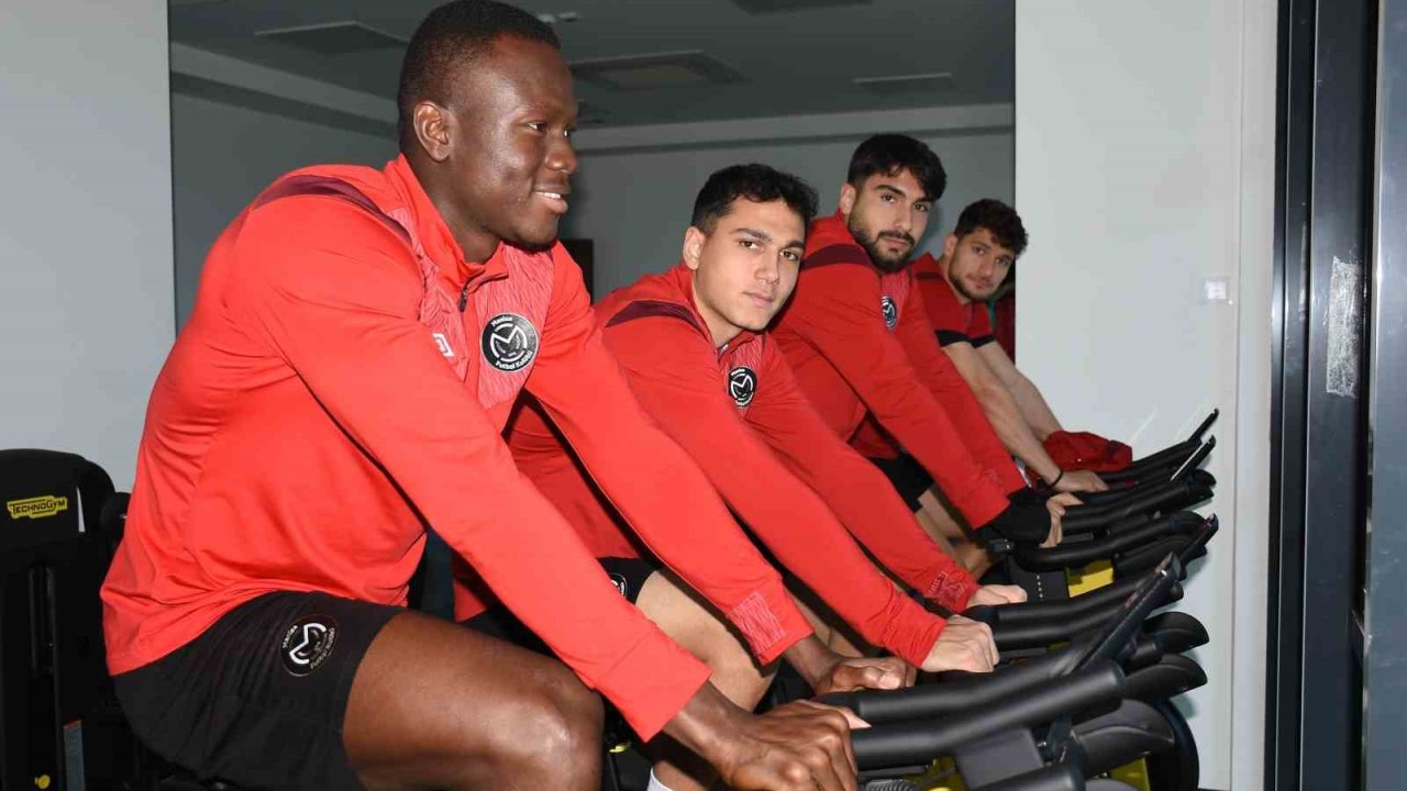Manisa FK’da Karagümrük maçının hazırlıkları başladı