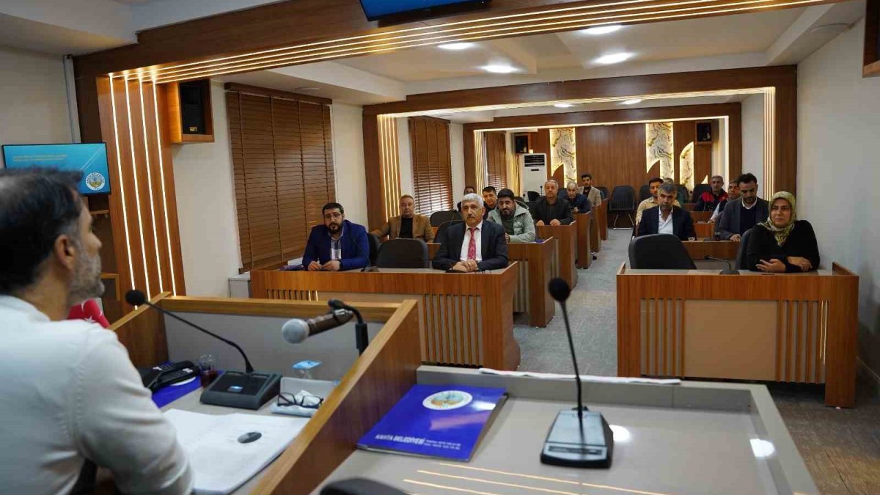 Kahta Belediyesi’nden personel memnuniyet araştırması