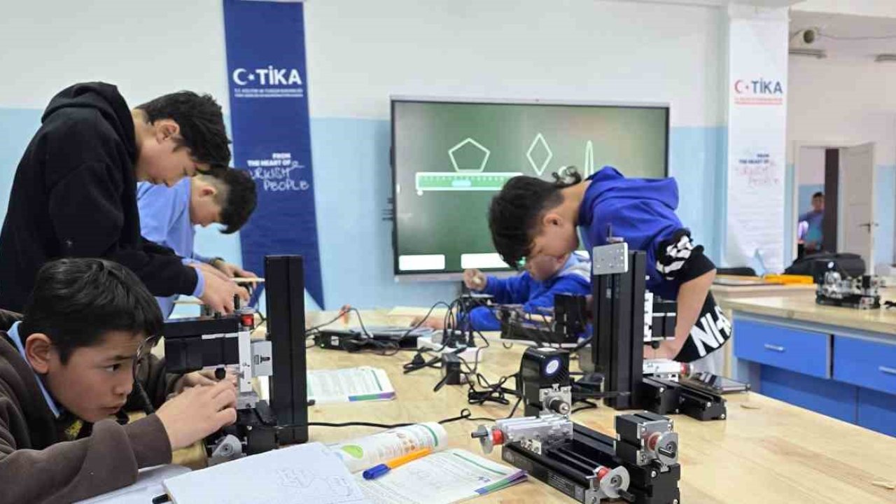 TİKA’dan Moğolistan’ın kırsal bölgelerindeki öğrencilere destek