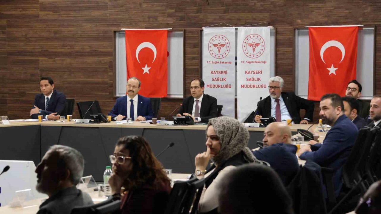 Kayseri’de 2024 yılı sağlık hizmetleri masaya yatırıldı