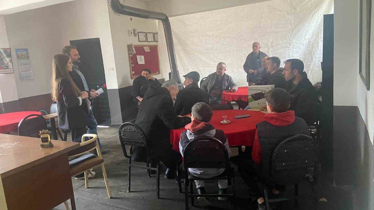 Kıraathanede erkeklere kadına yönelik şiddete karşı farkındalık seminer verildi