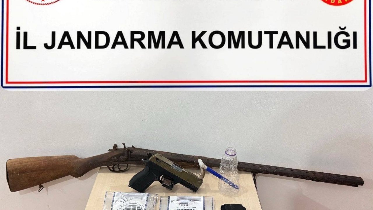 Denizli’de jandarma uyuşturucu tacirlerine geçit vermiyor
