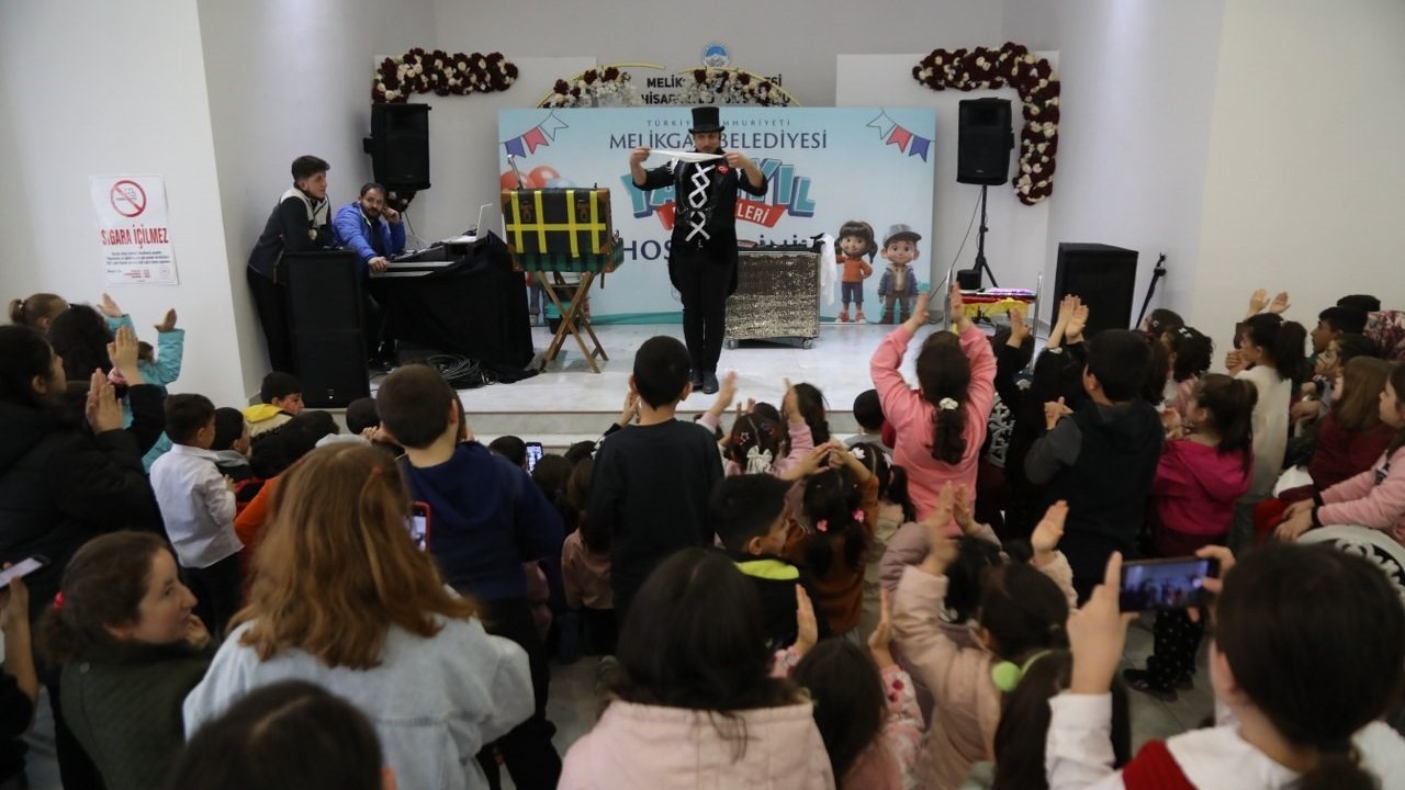 Yarıyıl etkinlikleri ile çocuklar doyasıya eğlendi