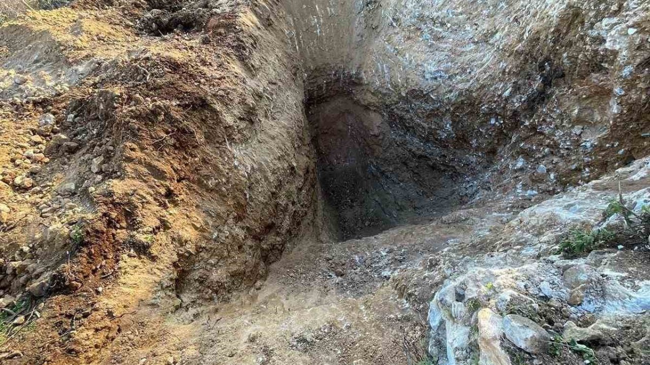 Söke’de kaçak kazı operasyonu