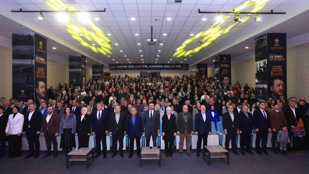 AK Parti 7’nci Olağan İl Kadın Kolları Kongresi yapıldı