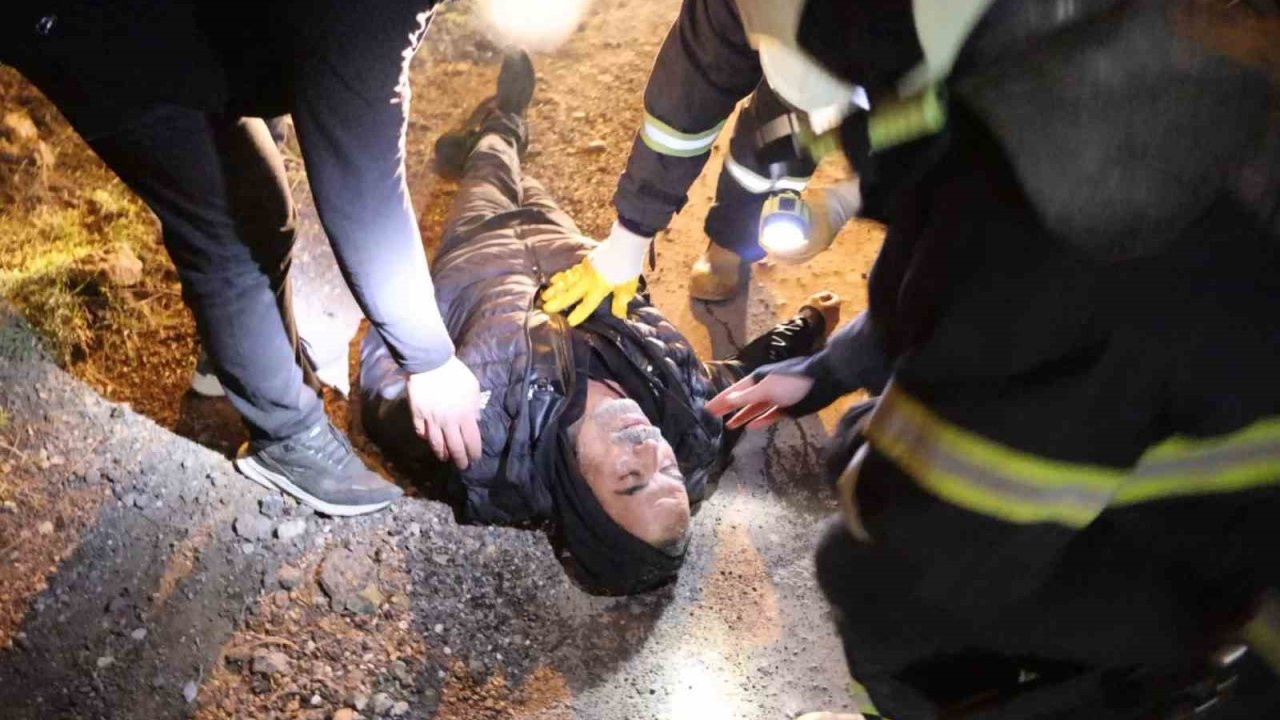 Yangında bayılan adama itfaiye erlerinden ilk müdahale