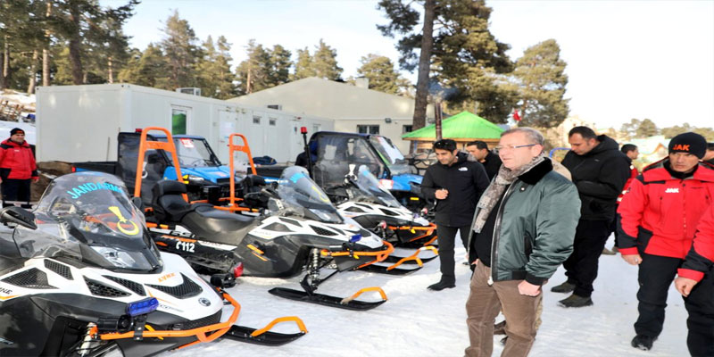 Kars Valisi Ziya Polat’tan JAK Timine Ziyaret