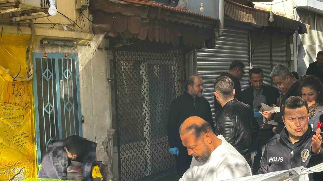 Sandalyede oturur halde ölü bulunan şahsın kimliği belli oldu