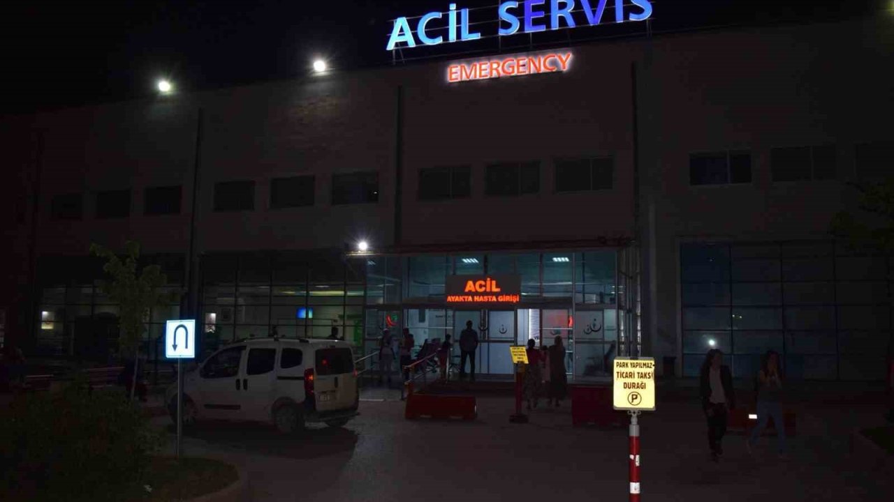 Malatya’da bıçaklı kavga: 3 yaralı