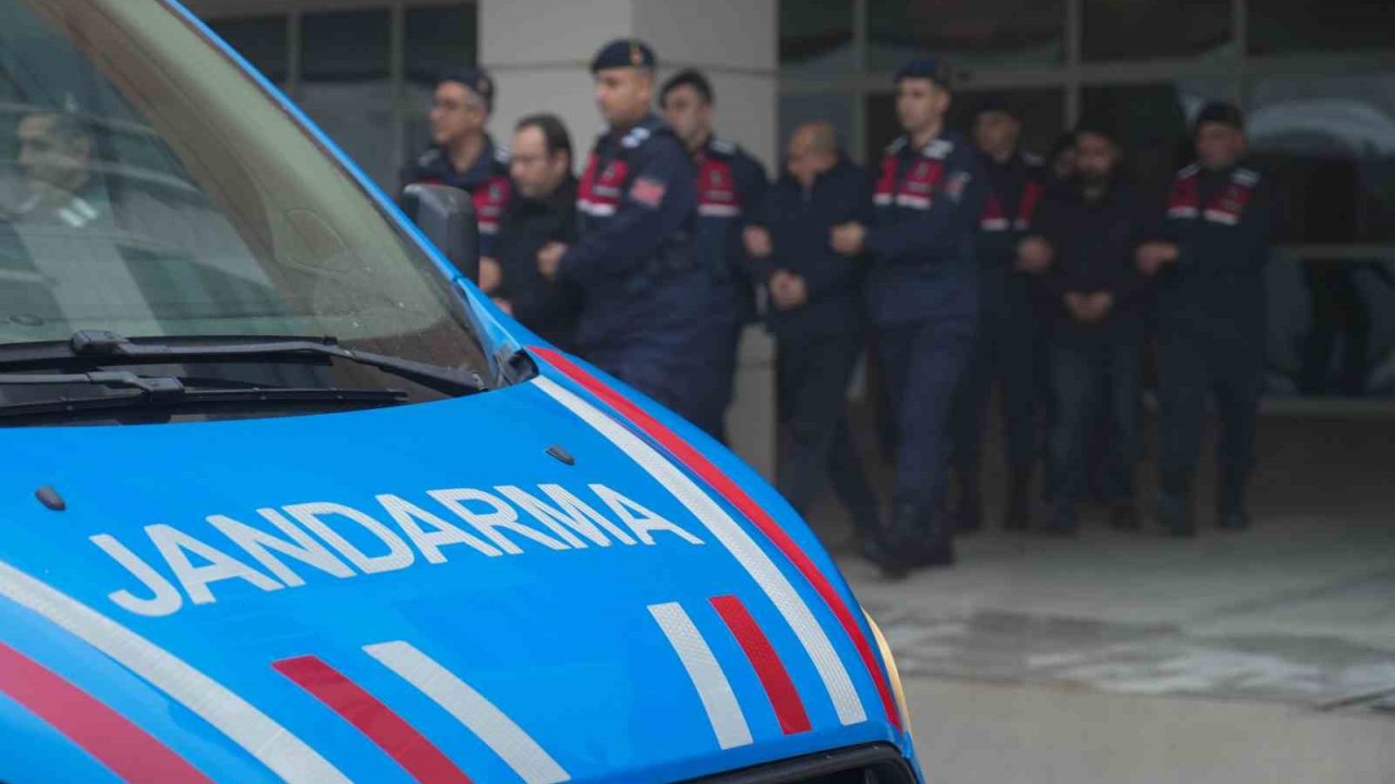 "Kamuda işe aldıracağız" vaadiyle 212 kişiyi dolandırdılar