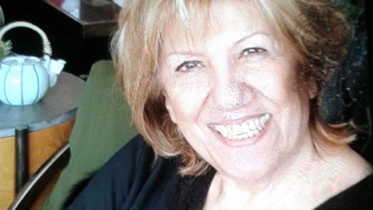 Şişli’de bir binada çıkan yangında dumandan etkilenen yaşlı kadın hayatını kaybetti