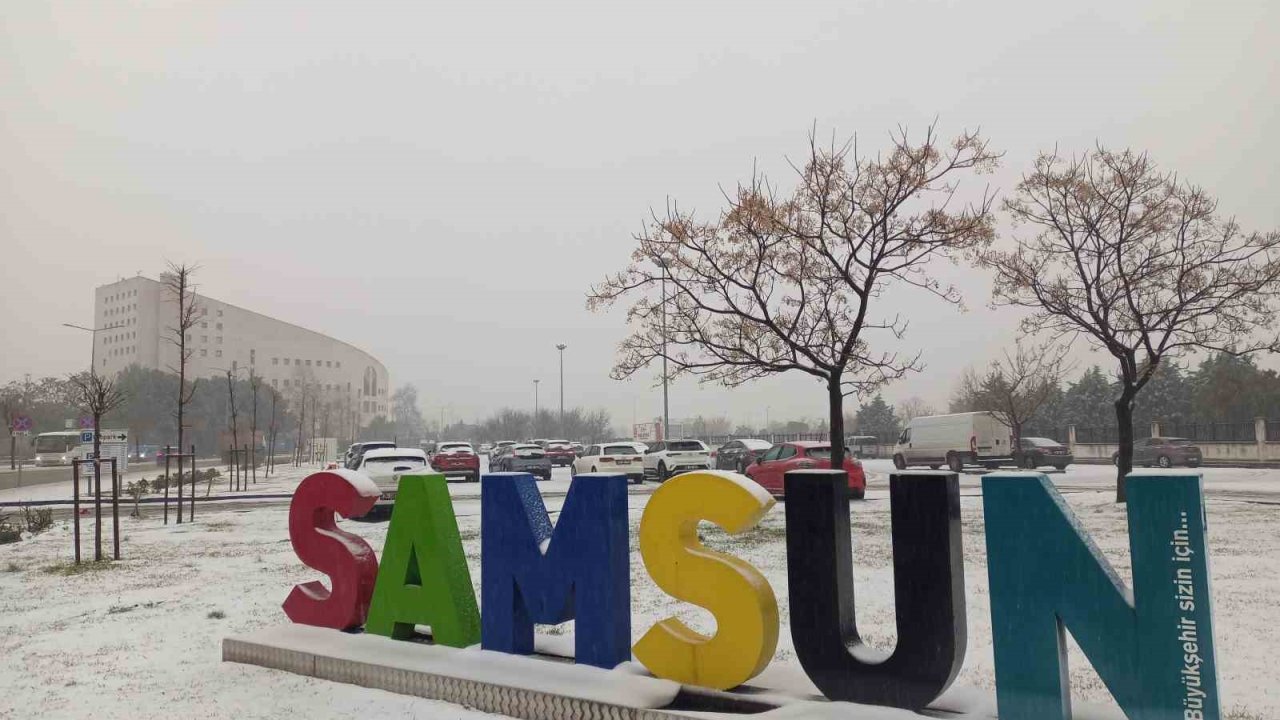 Samsun’da yoğun kar yağışı