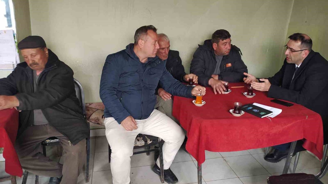 Uşak İl Tarım ve Orman Müdürü Bilir, çiftçilerle bir araya geldi