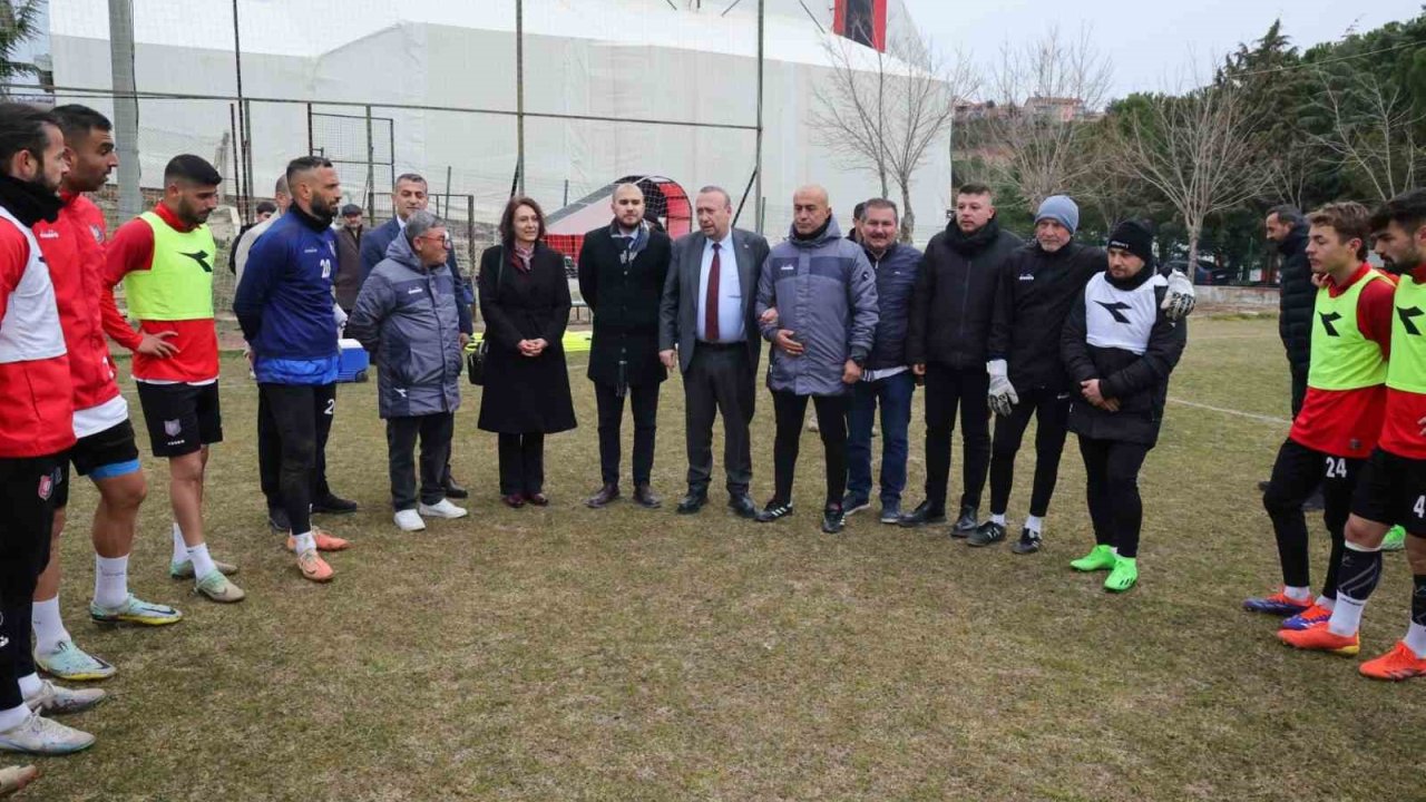 Başkan Yalım’dan Uşakspor sporcularına ziyaret