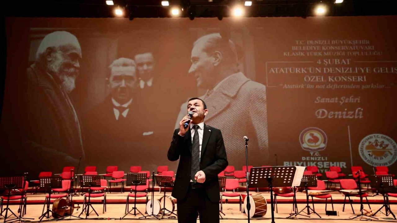 Atatürk sevdiği şarkılar ile anıldı