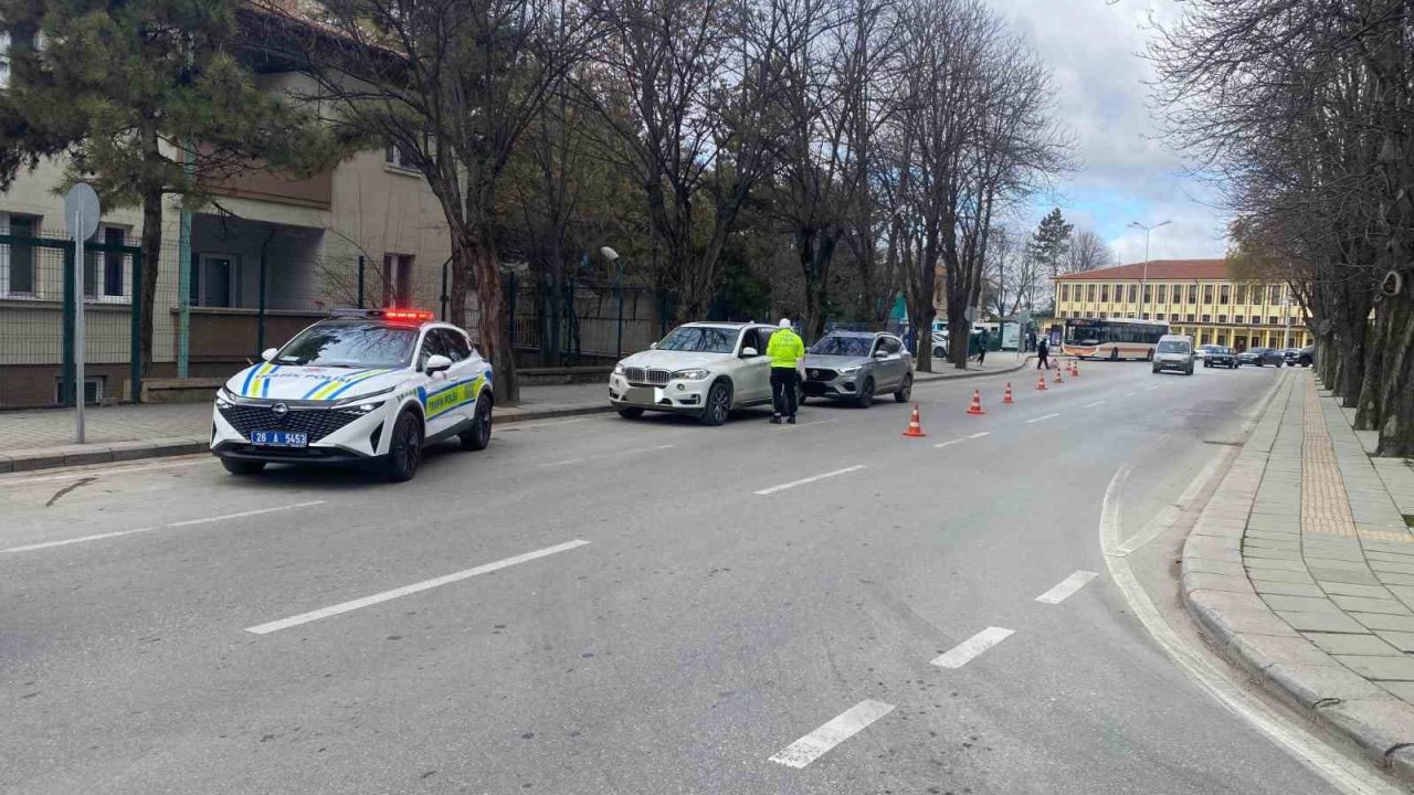 Eskişehir’de emniyet kemer denetimi