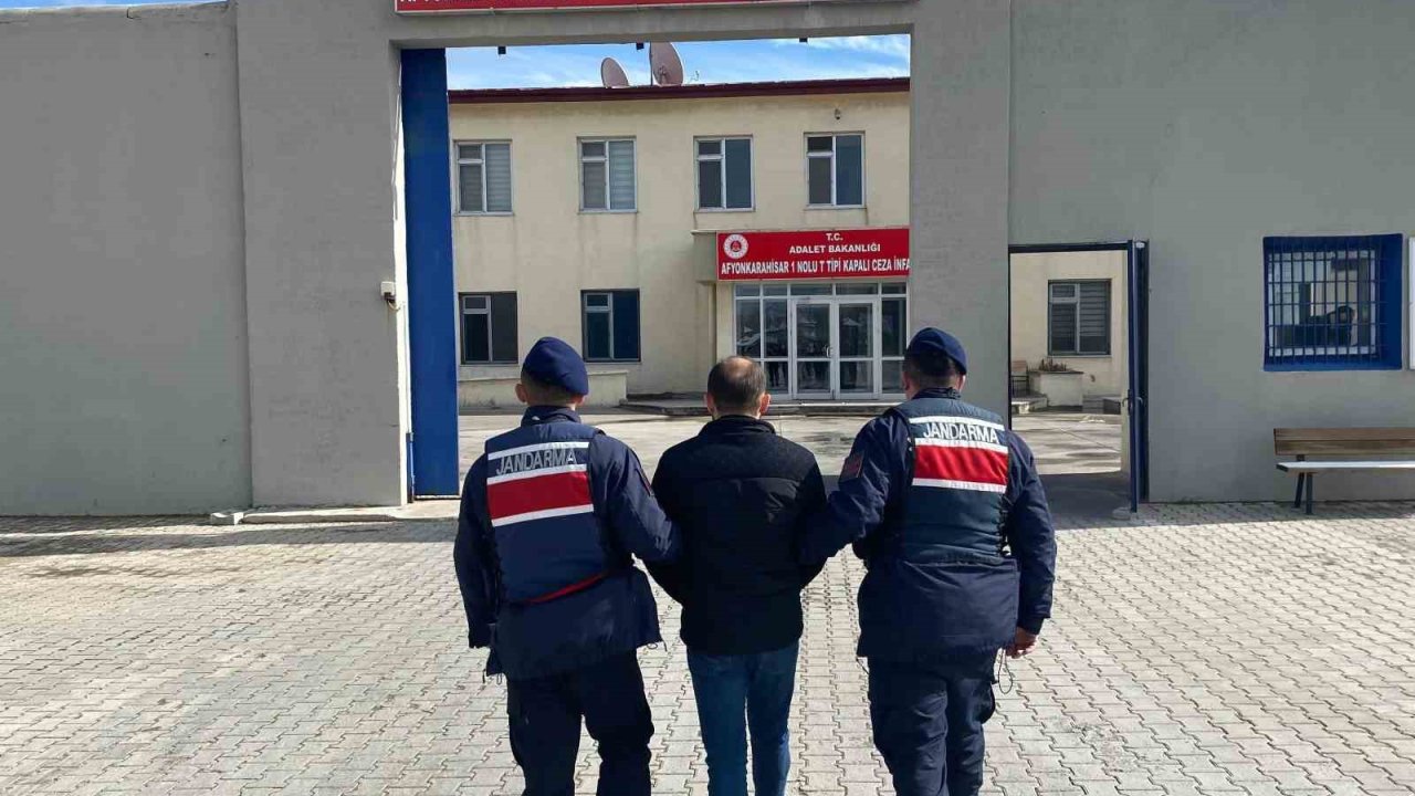 Hapis cezası ile aranan şahsı jandarma yakaladı