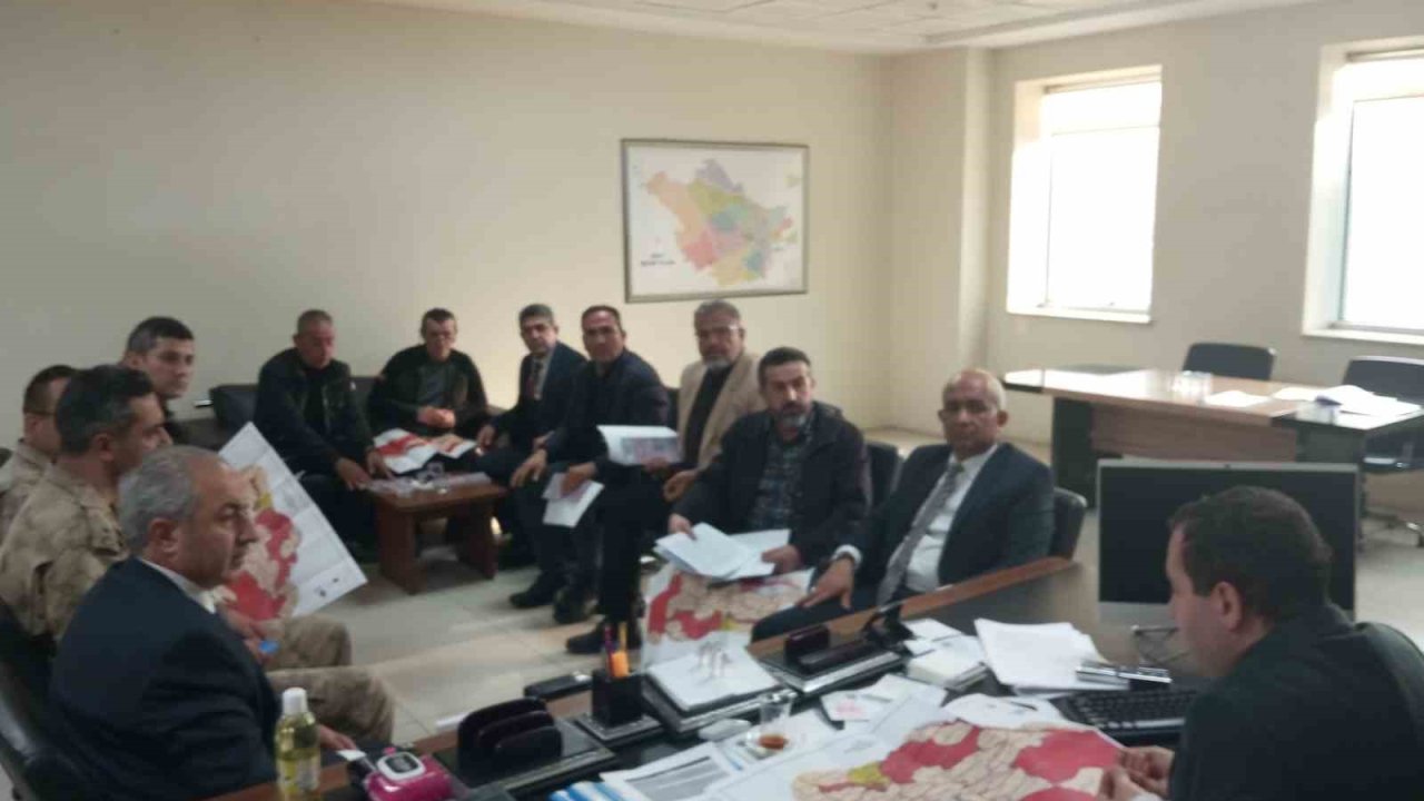 Siirt’te av dönemi komisyonu toplantısı