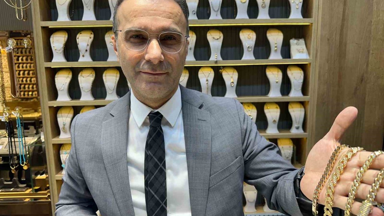 Altında moda ‘gurmet bileklik’
