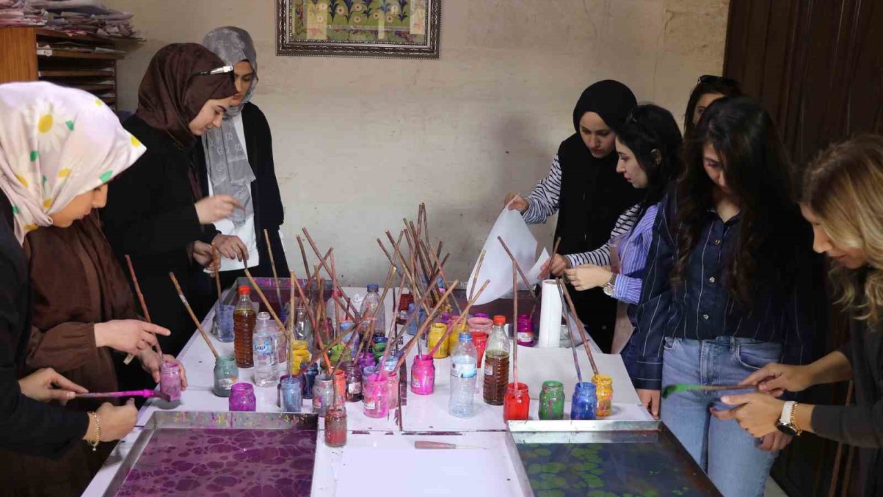 Haliliye Belediyesi gençlere hem meslek hem de yeni hobiler sunuyor