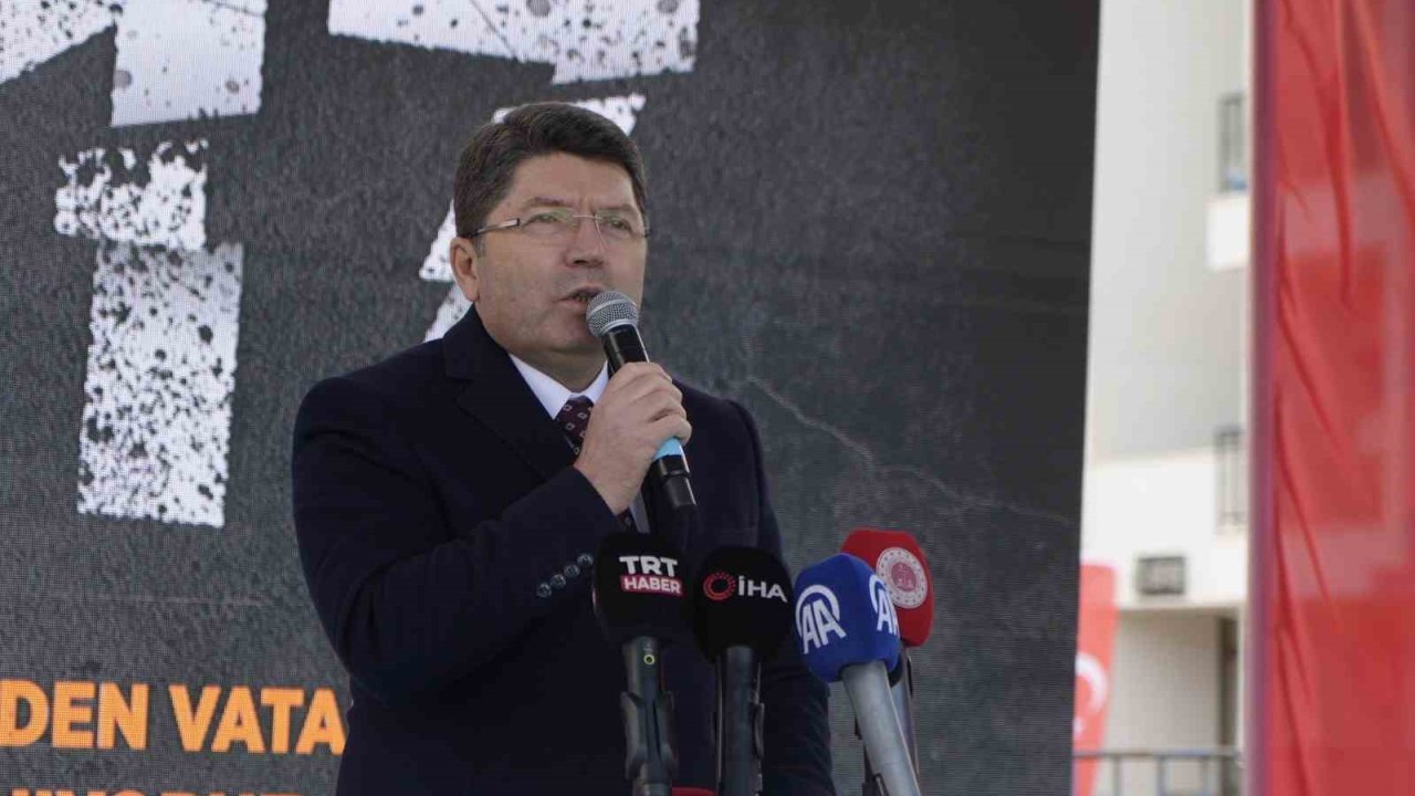 Bakan Tunç: "Cumhurbaşkanımız her kabine toplantısında bize deprem bölgesini sordu"