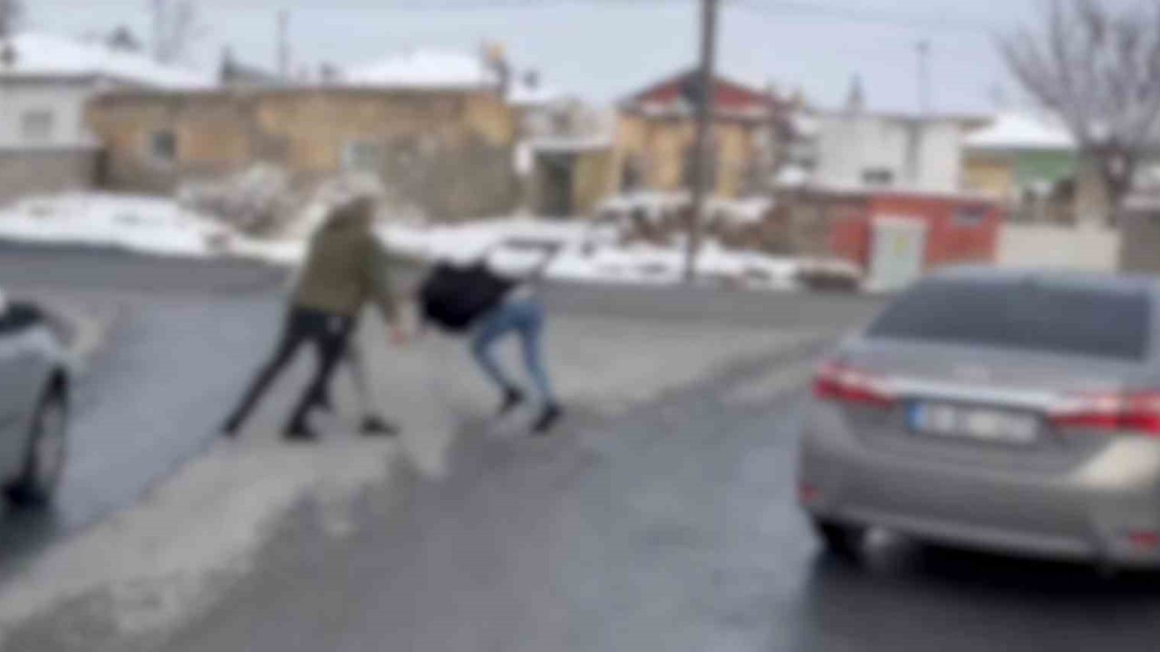 Kayseri’de eş zamanlı uyuşturucu operasyonu: 19 gözaltı