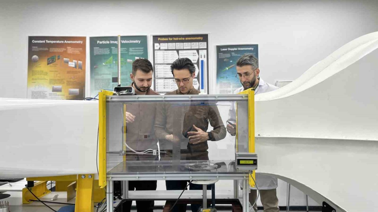 Bu üniversitede geleceğin hava tasarımcıları yetişiyor