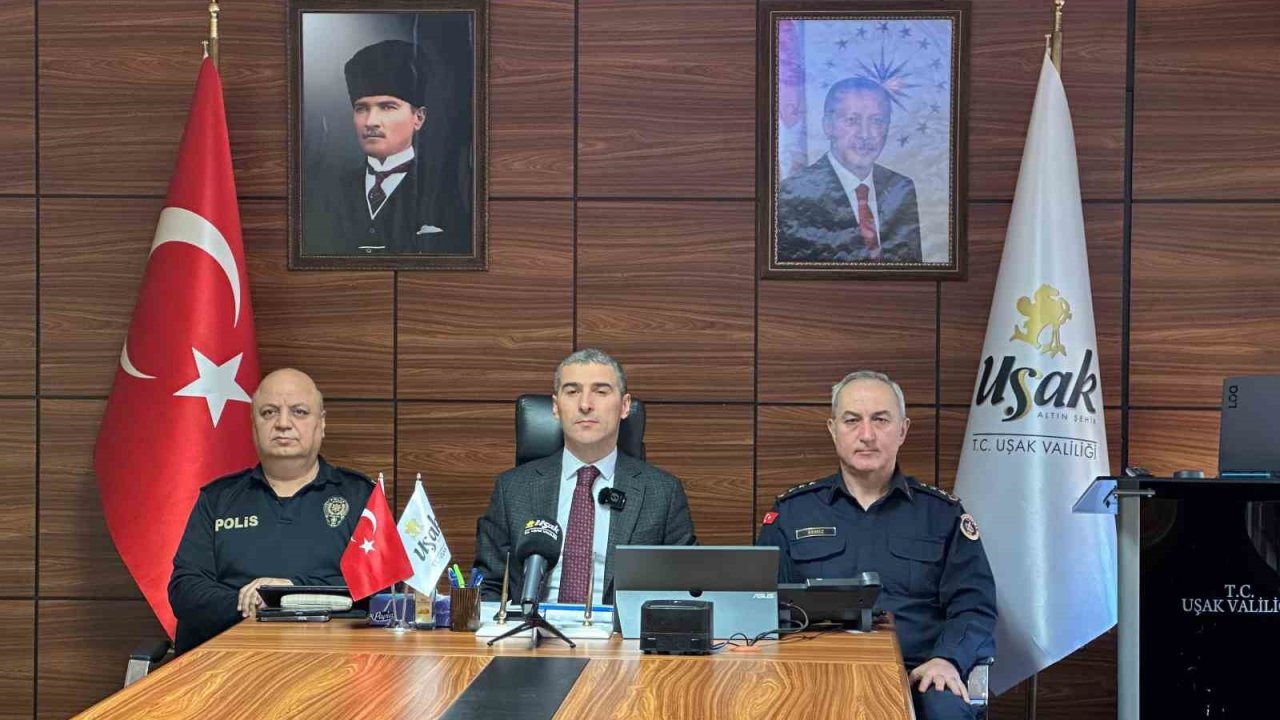 Uşak’ta güvenlik ve asayiş bilgilendirme toplantısı gerçekleştirildi