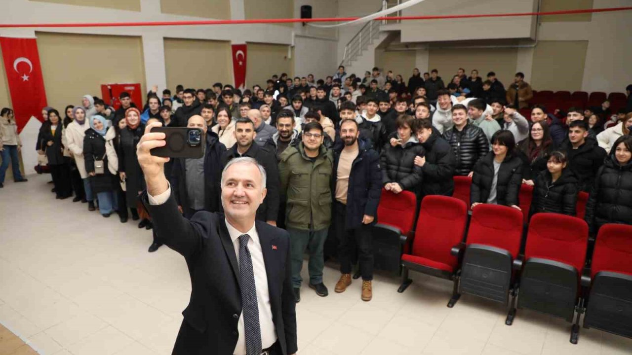 İnegöl Belediye Başkan Alper Taban: Bize icat çıkartın