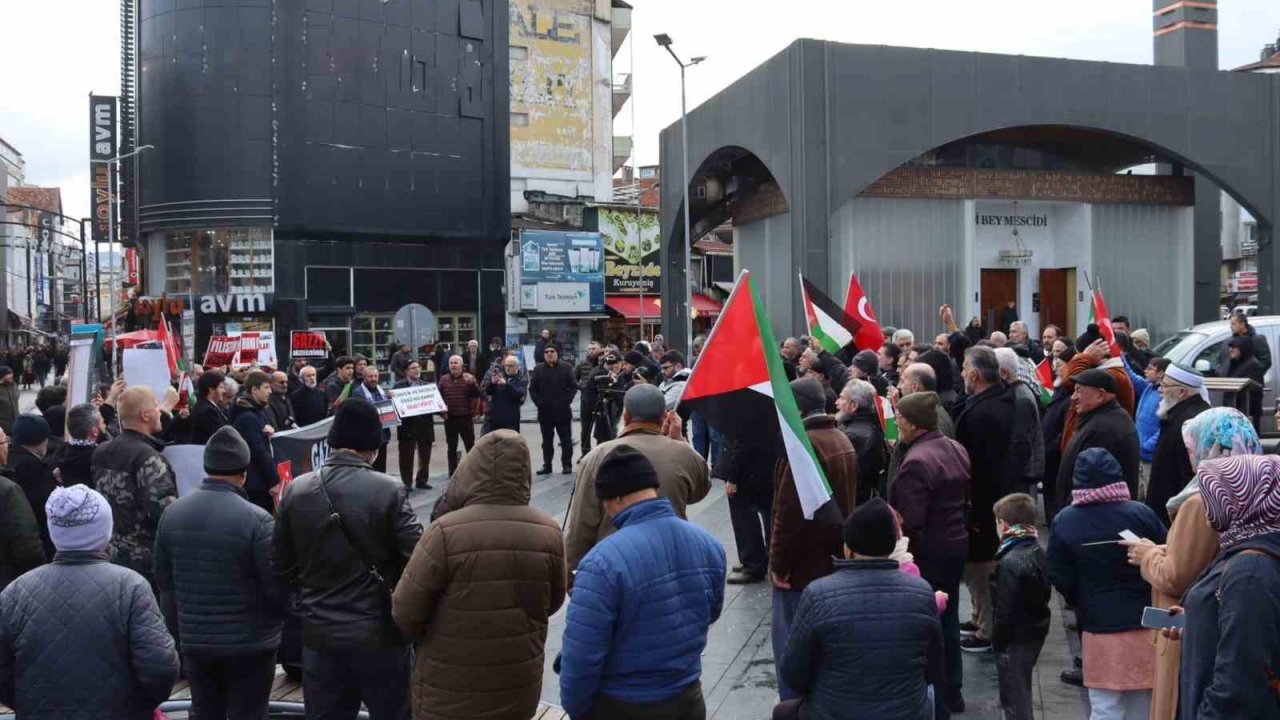 Samsunlulardan ABD ve İsrail’e tepki: "Gazze boşaltılamaz"