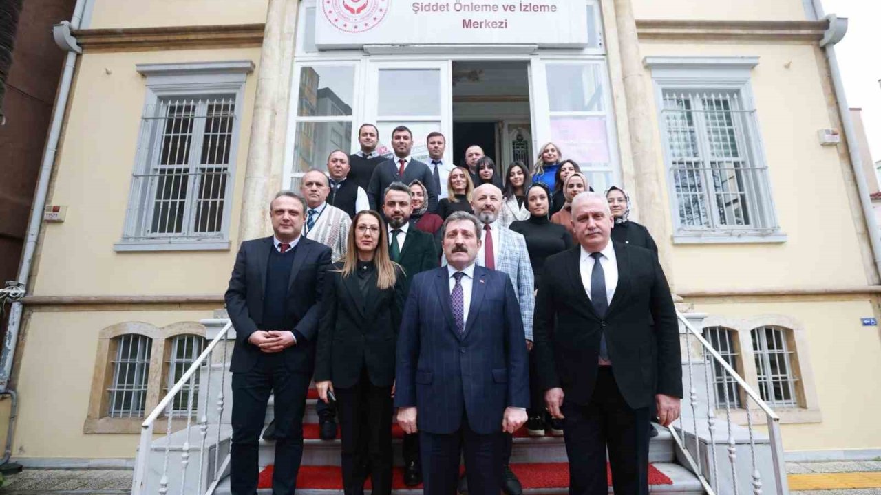 Vali Tavlı: "ŞÖNİM, çok önemli bir görev ifa ediyor"