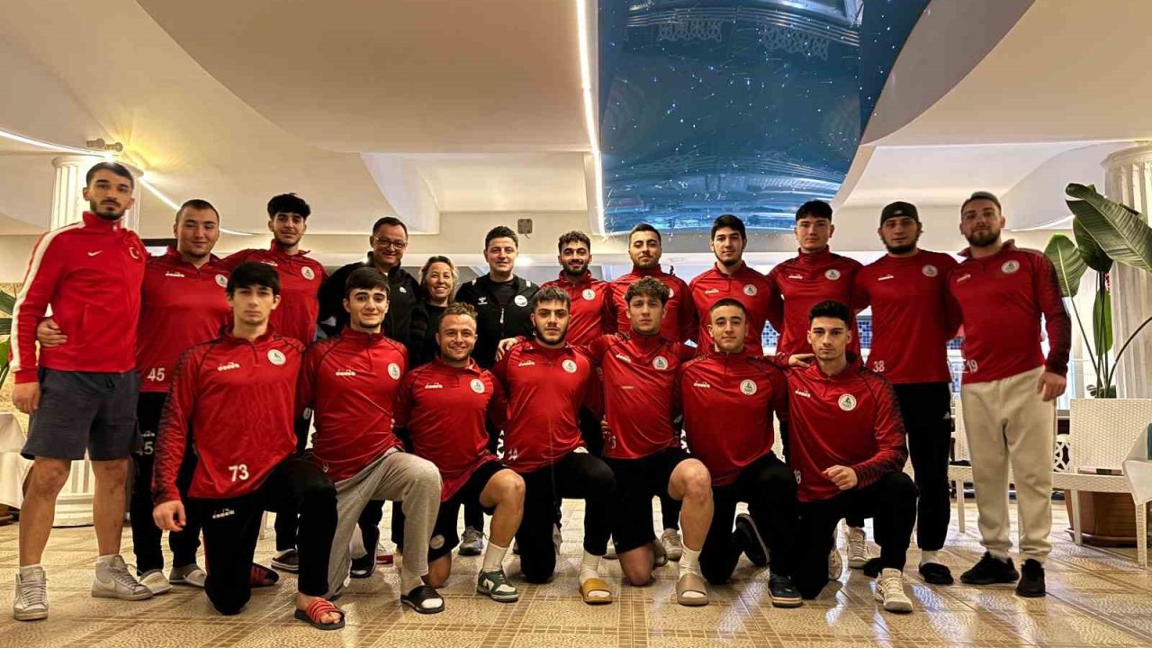 Körfezli Ragbiciler şampiyonanın ilk etabını ikinci olarak bitirdi