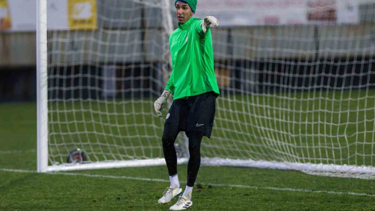 Çaykur Rizespor genç kaleci Efe Doğan’ı renklerine bağladı