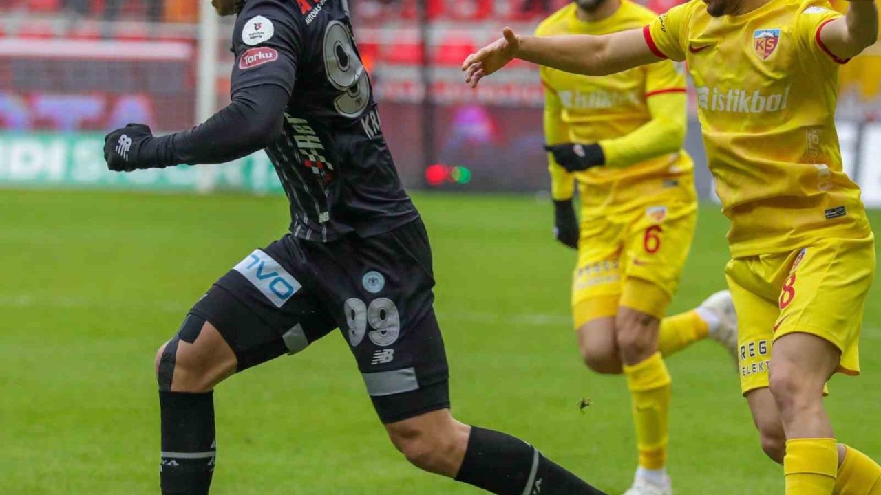 Konyaspor’da Blaz Kramer, 7. golünü attı