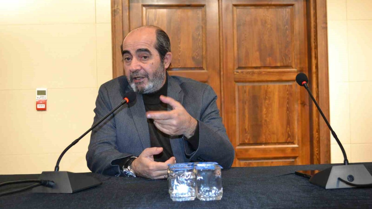 Dr. Öğretim Üyesi Ömer Demirbağ, öğrencilere Mevlana’yı anlattı