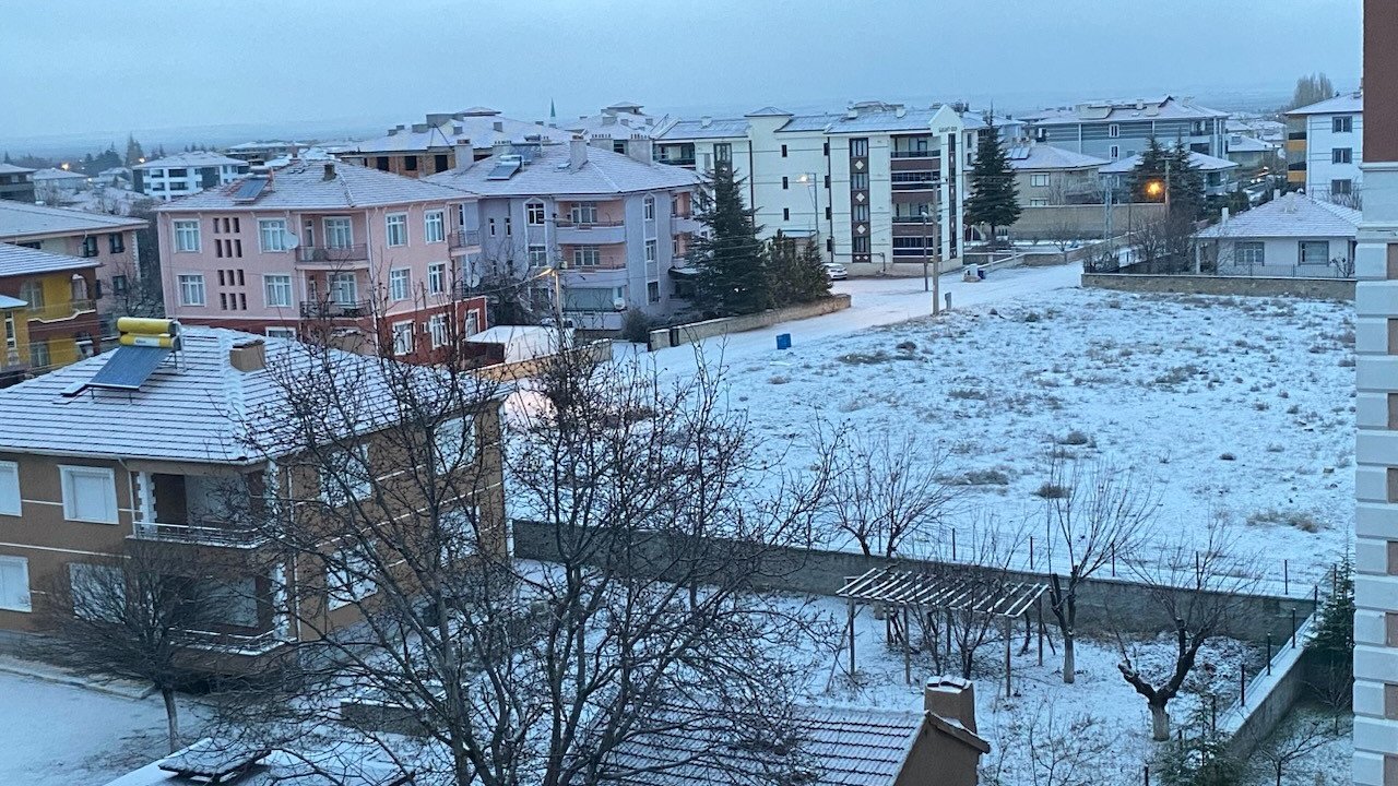 Kulu’da kar yağışı etkili oldu